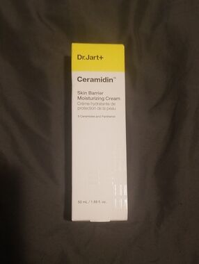 Dr. Jart+ Ceramidin Skin Barrier Moisturizing Cream — Yellow & White